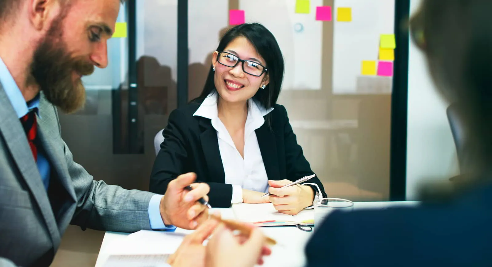 Recruiting Hard-to-Reach Research Participants guide illustration